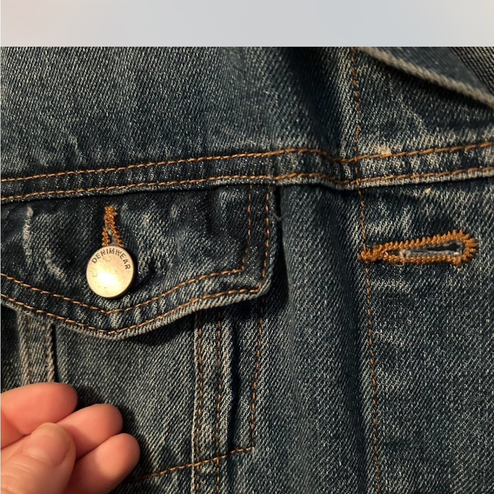 Classic Blue Denim Jacket - Picture 3 of 7